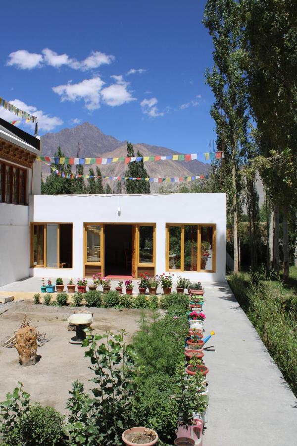 Sernang Homestay Hundar Dış mekan fotoğraf